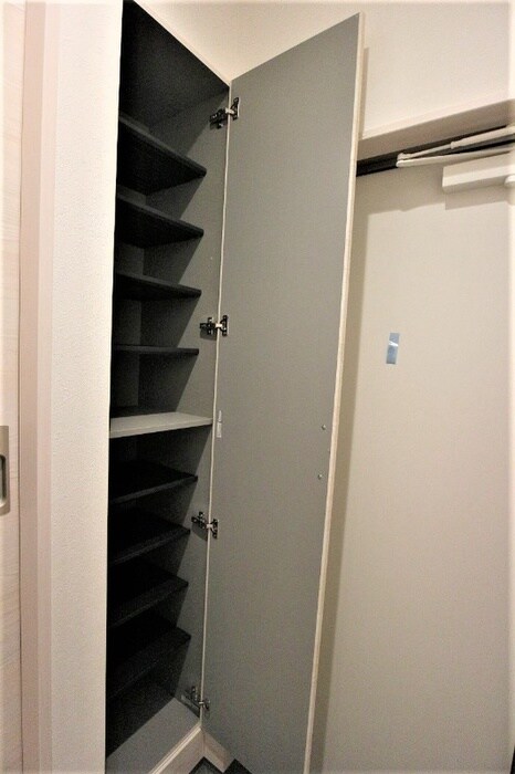 物件内観写真11　(靴箱)