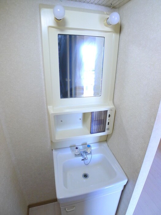 物件内観写真14　(洗面)