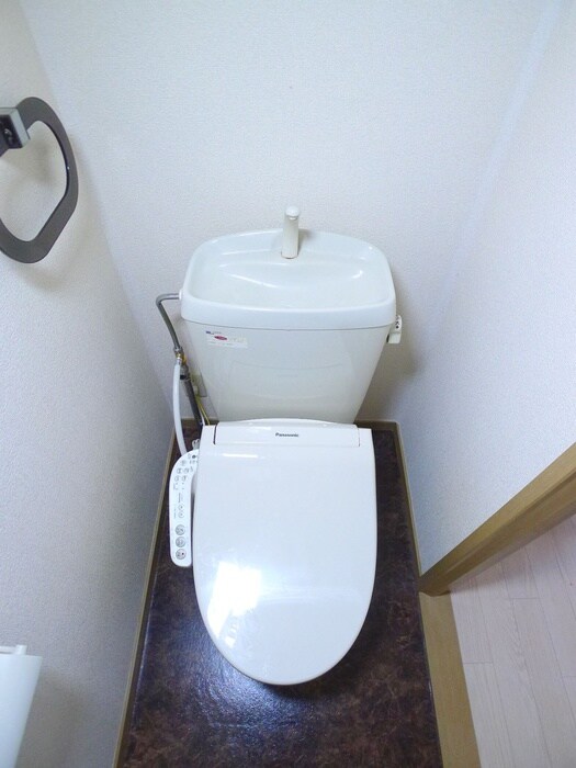 物件内観写真16　(トイレ)