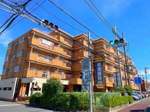 グランデージ武里外観写真