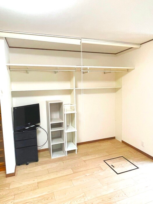 物件内観写真8　(収納)