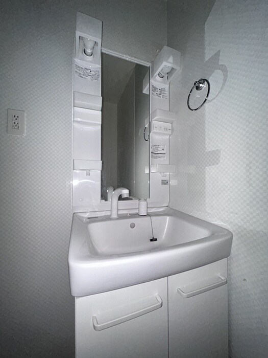 物件内観写真15　(洗面)