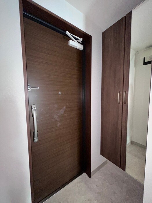 物件内観写真17　(玄関)