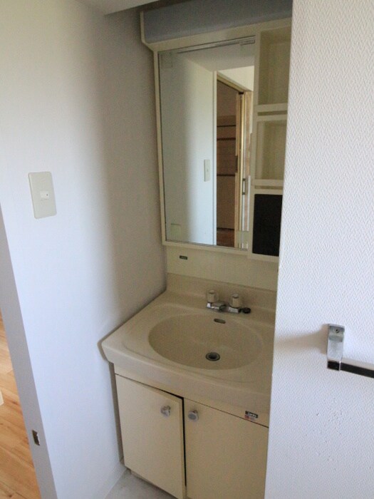 物件内観写真13　(洗面)