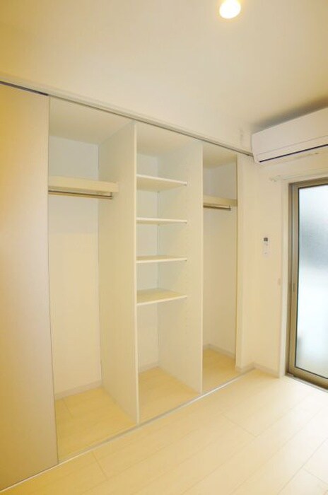 物件内観写真13　(収納)