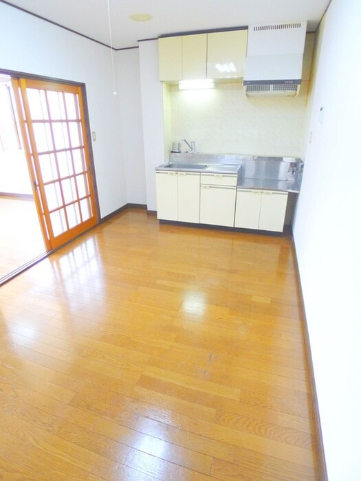 物件内観写真11　(居室)