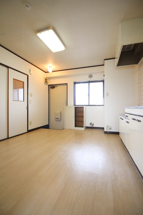 物件内観写真7　(居室)