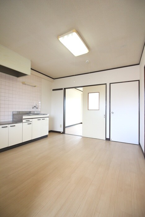 物件内観写真17　(居室)