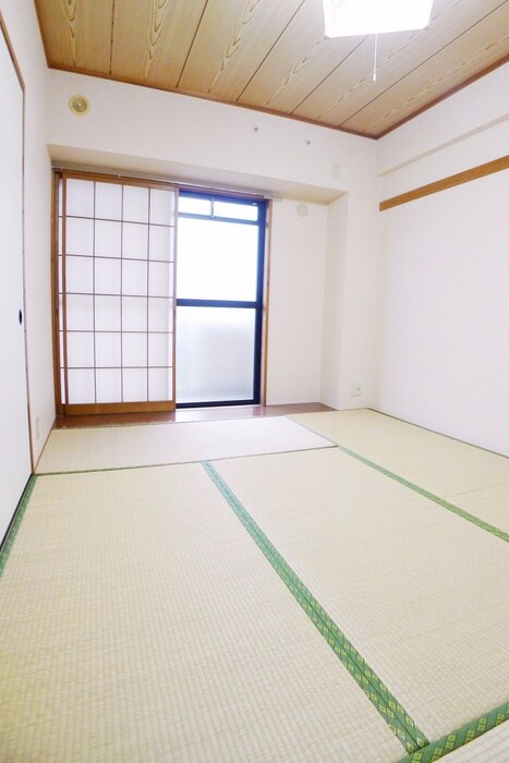 物件内観写真11　(居室)