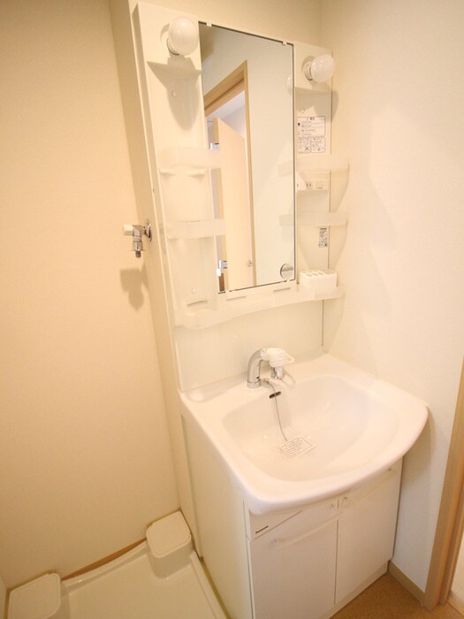 物件内観写真13　(洗面)