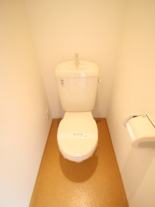 物件内観写真15　(トイレ)