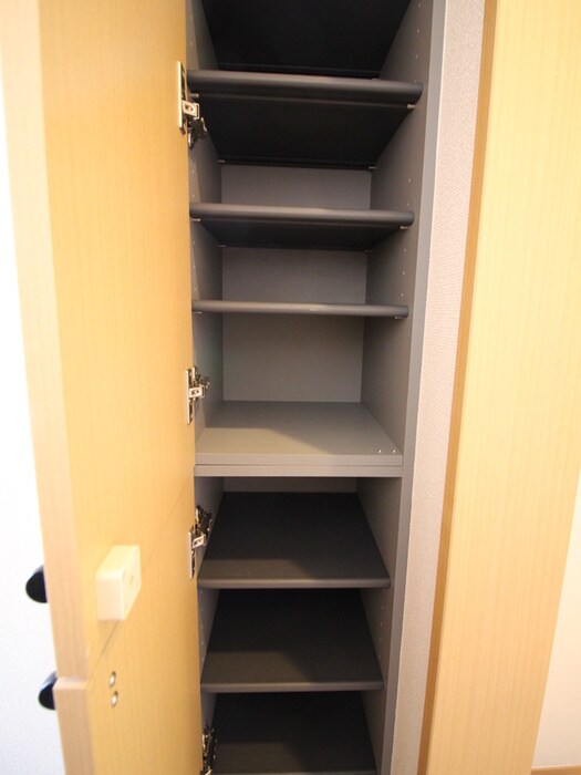 物件内観写真19　(靴箱)