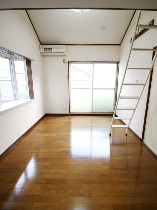 物件内観写真7　(居室)