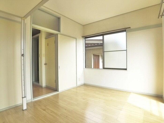 物件内観写真16　(居室)