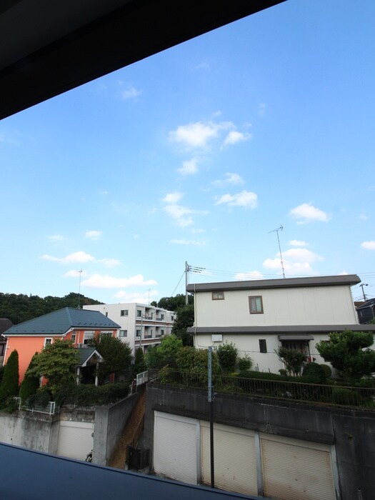 物件内観写真17　(室内からの展望)