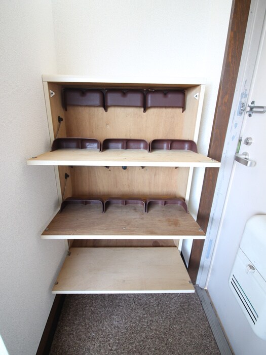 物件内観写真19　(靴箱)