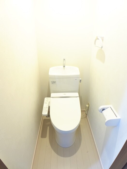 物件内観写真12　(トイレ)