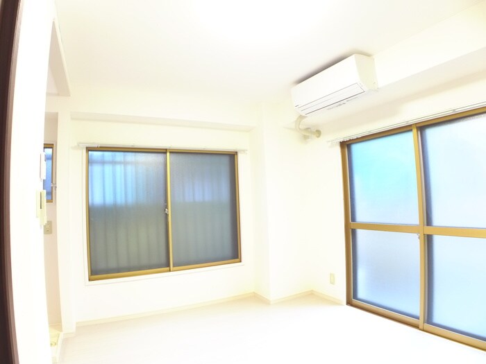 物件内観写真15　(居室)