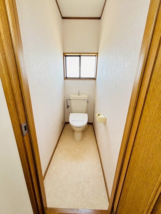 物件内観写真10　(トイレ)