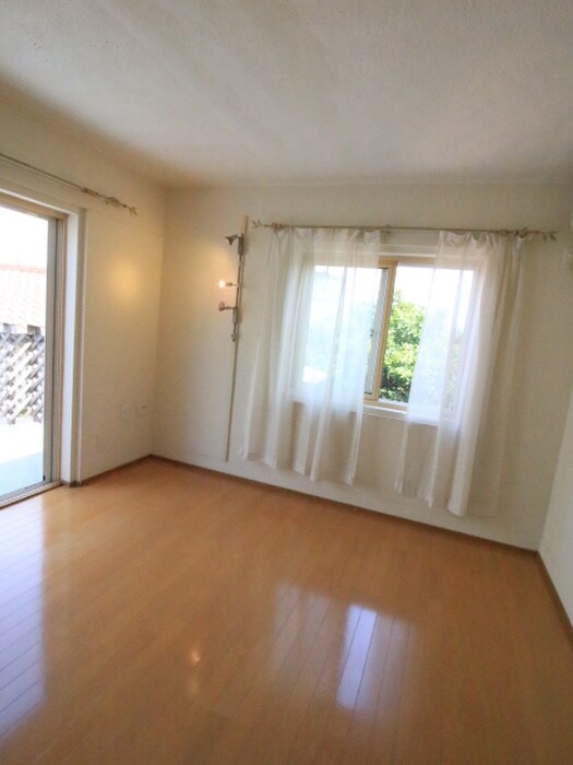 物件内観写真17　(居室)