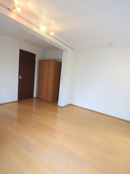 物件内観写真19　(居室)