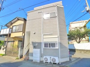 クレセル本千葉外観写真