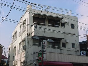 小泉ビル外観写真