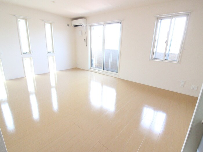 物件内観写真5　(居室)