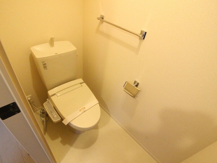 物件内観写真10　(トイレ)