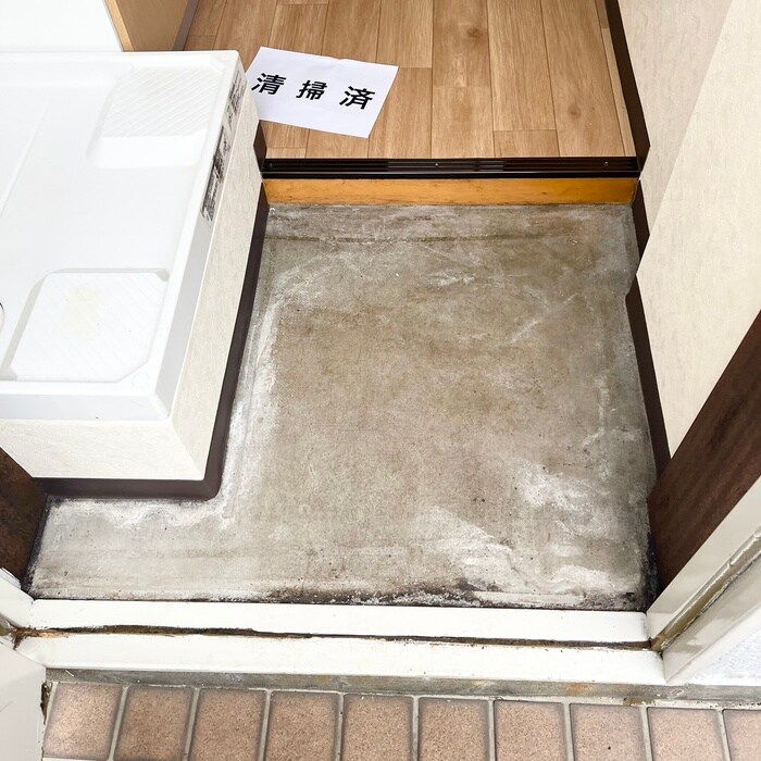 物件内観写真21　(玄関)