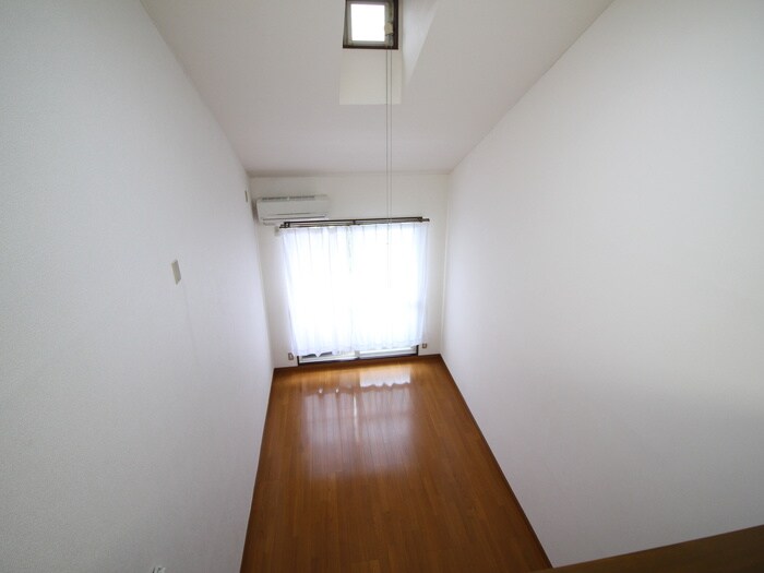 物件内観写真16　(居室)