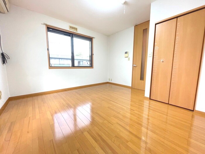 物件内観写真19　(居室)