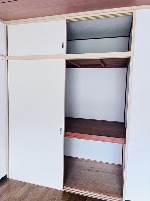 物件内観写真11　(収納)