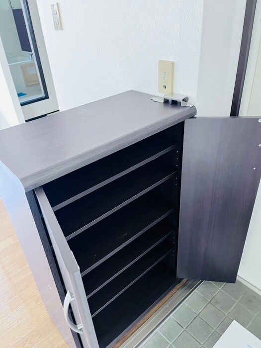 物件内観写真18　(靴箱)