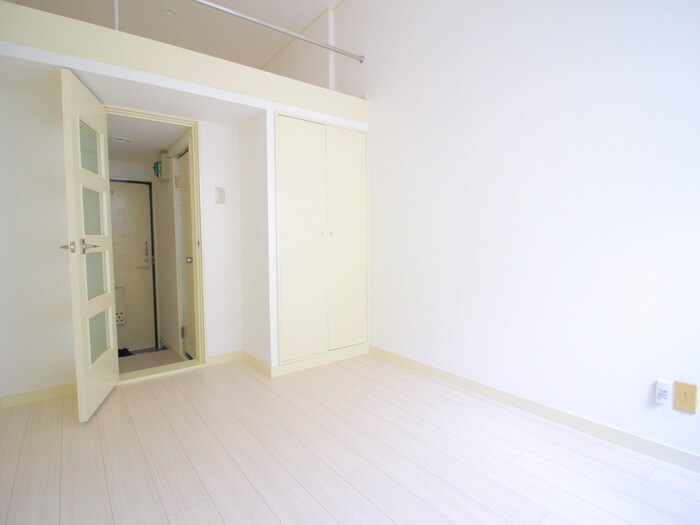 物件内観写真7　(居室)