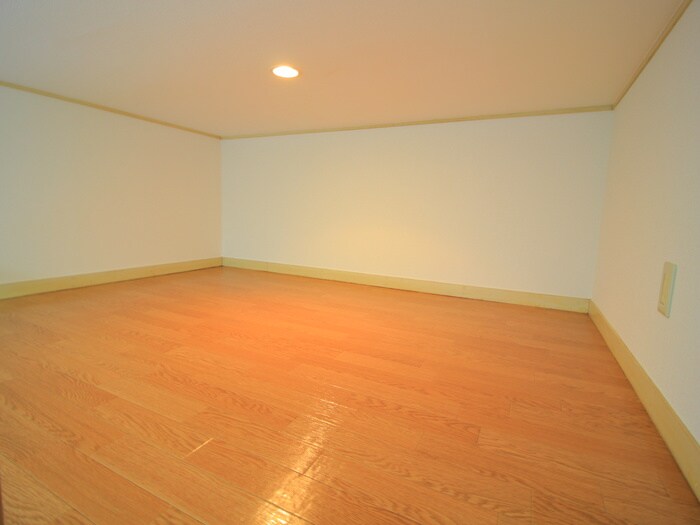 物件内観写真17　(ロフト)