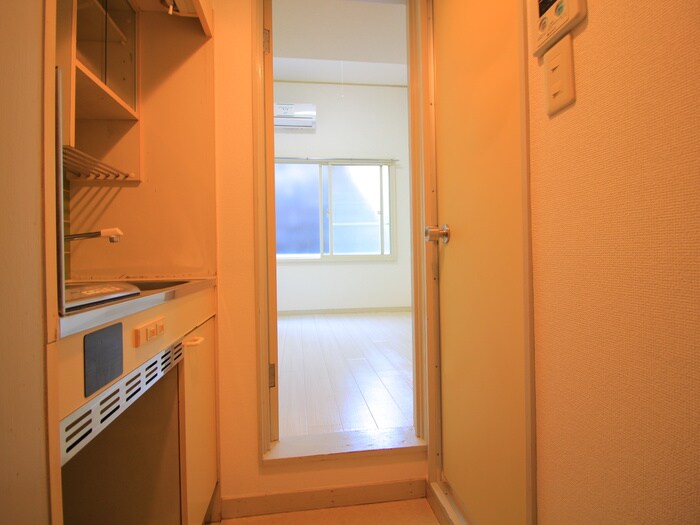 物件内観写真19　(廊下)