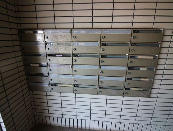 物件外観写真4　(建物設備)