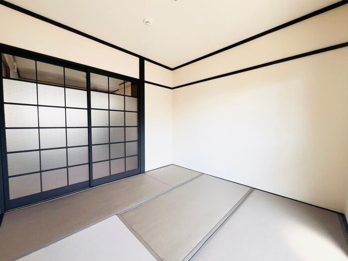 物件内観写真9　(居室)