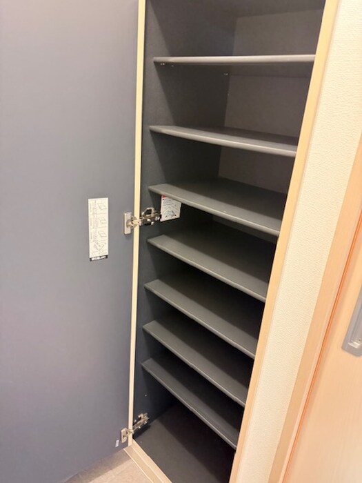 物件内観写真17　(靴箱)