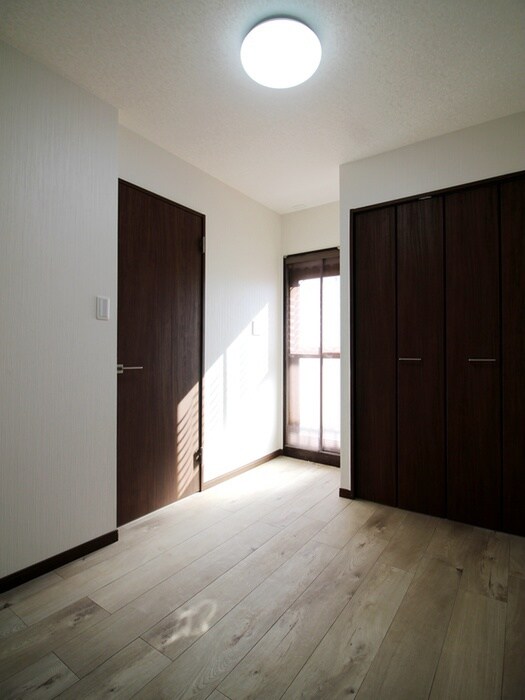 物件内観写真6　(居室)