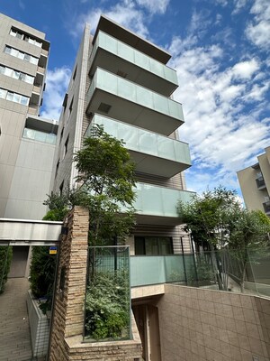ｵｰﾌﾟﾝﾚｼﾞﾃﾞﾝｼｱ南青山(504)外観写真