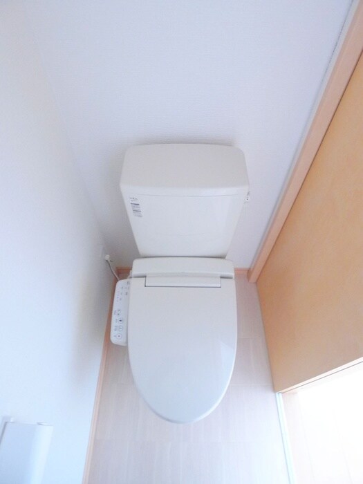 物件内観写真13　(トイレ)