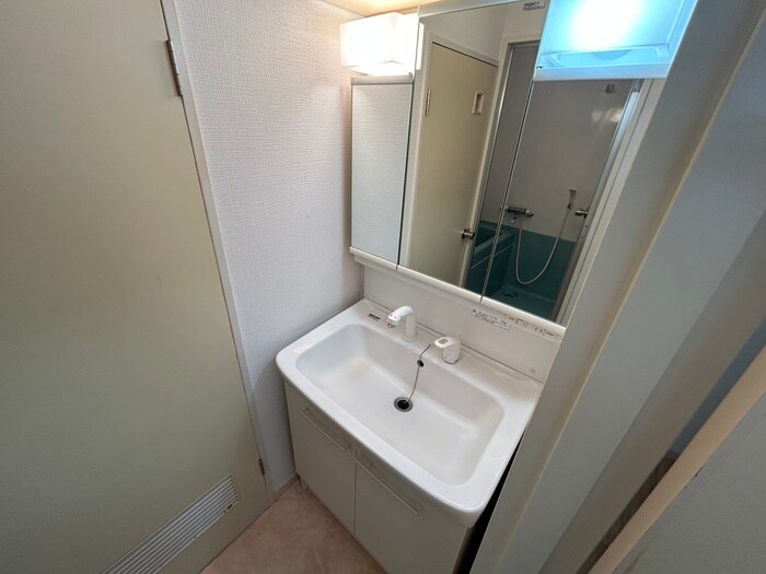 物件内観写真14　(洗面)