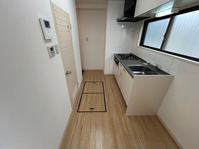 物件内観写真17　(廊下)