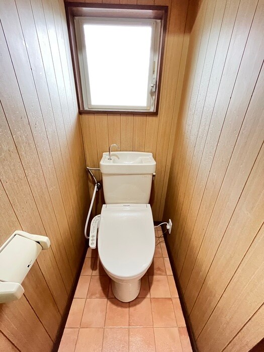 物件内観写真10　(トイレ)