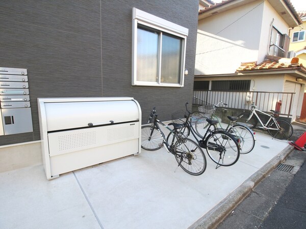 駐輪場