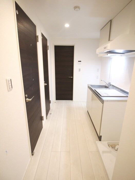 物件内観写真20　(廊下)