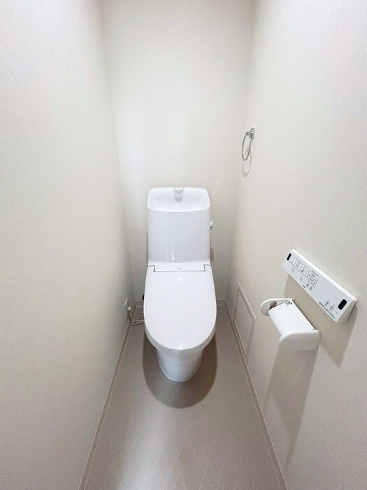 物件内観写真10　(トイレ)