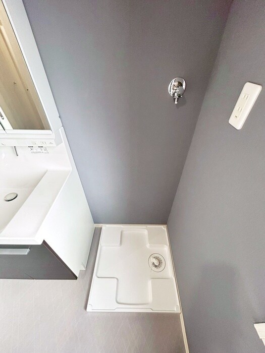 物件内観写真12　(洗濯機置場)